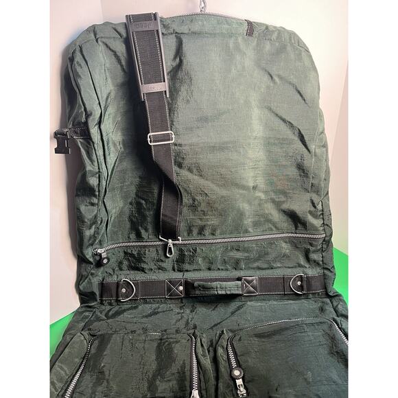 Jeep Brand Garment Bag Luggage Green 24” Folding Hanging Strap Unique - Picture 4 of 10
